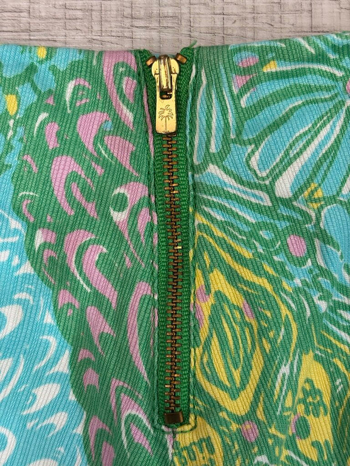 Lilly Pulitzer Shorts Size: 00