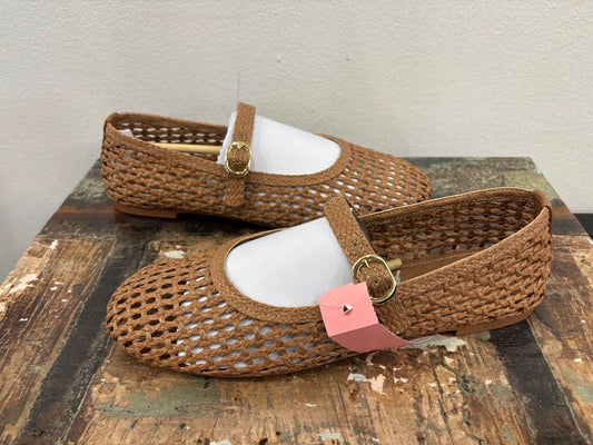 Abercrombie & Fitch Women NWT Raffia Mary Jane Size: 10
