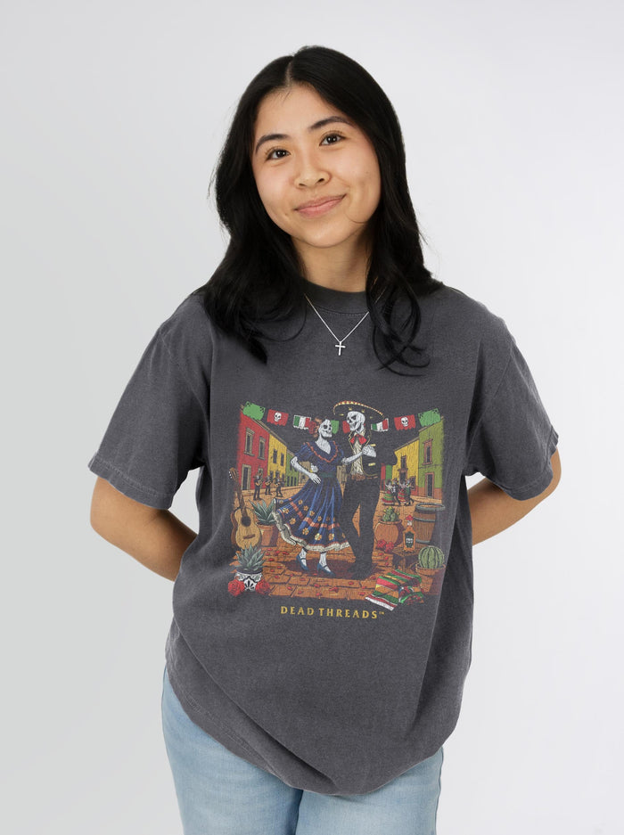BONES Y BAILAR – T-Shirt – Dead Threads Apparel