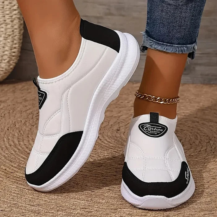 White / 4
