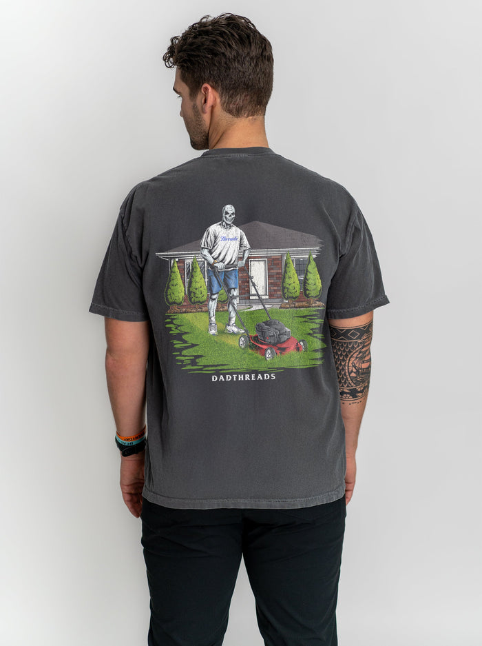 LAWN OF THE DEAD v2 - “DT ESSENTIAL" PREMIUM T - SHIRT – T-Shirt – Dead Threads Apparel