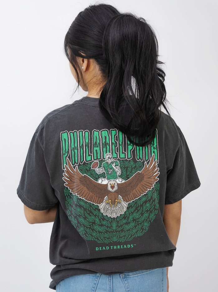 PHILADELPHIA FOOTBALL v1 - “3 SKULL” PREMIUM T - SHIRT – T-Shirt – Dead Threads Apparel