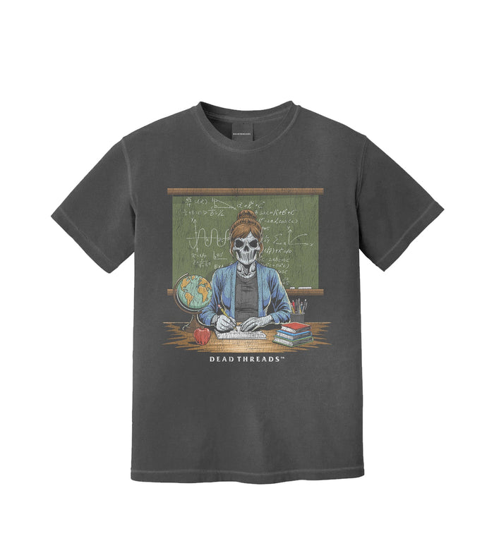 SKULL'S IN SESSION (MRS.) – T-Shirt – Dead Threads Apparel
