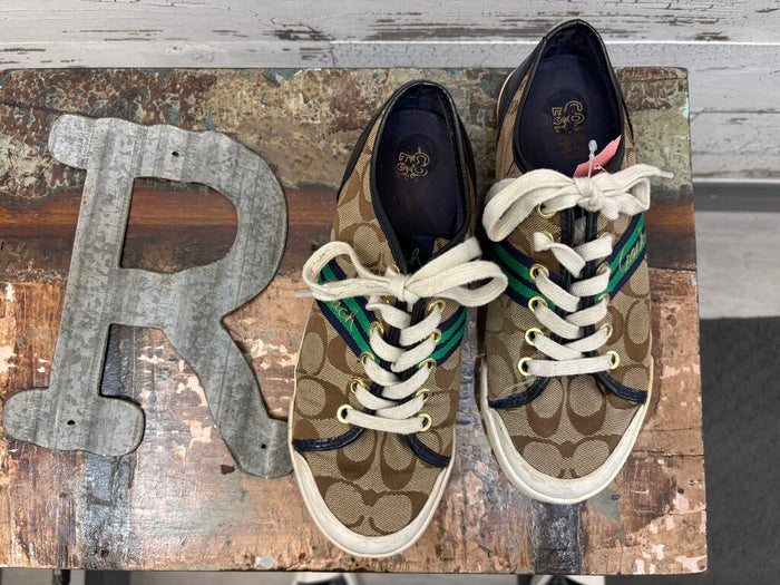 Coach Sneakers Size: 7