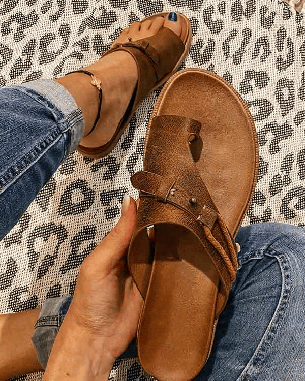 Toe Loop Flat Sandals