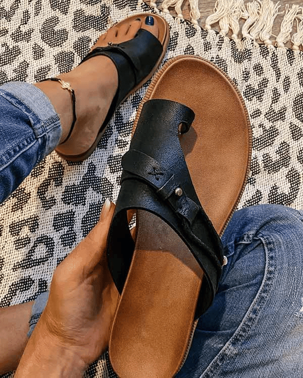 Toe Loop Flat Sandals