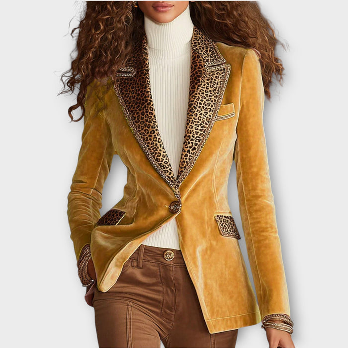VELVET STATEMENT TRIM BLAZER